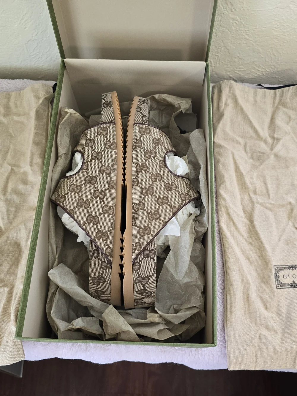 Gucci GG Supreme Canvas Double Buckle Slide Sandals Size US 9 (Gucci 8) -